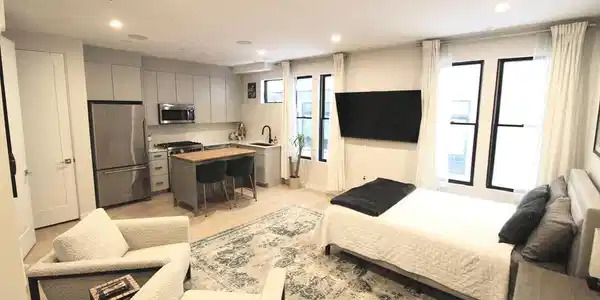 340 W 2nd