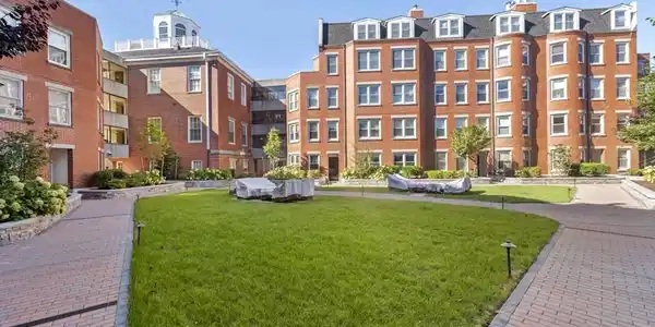 47 Harvard Street