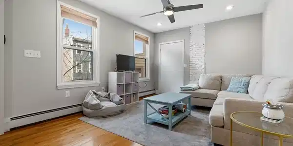 331 E St