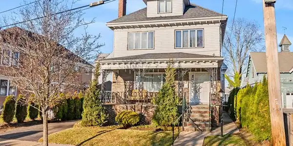 19 Johnson Ave