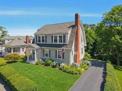 12 Brookside Ave