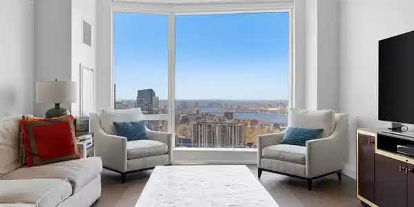 240 Devonshire St