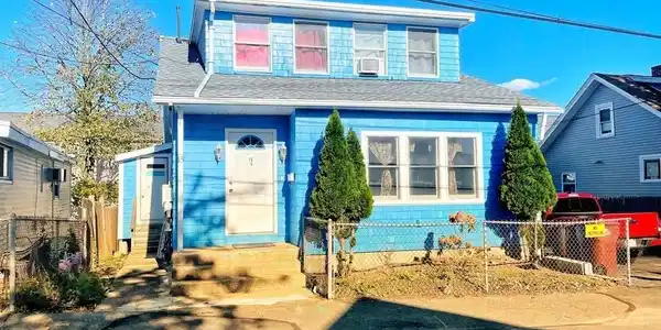 15 Alice Street