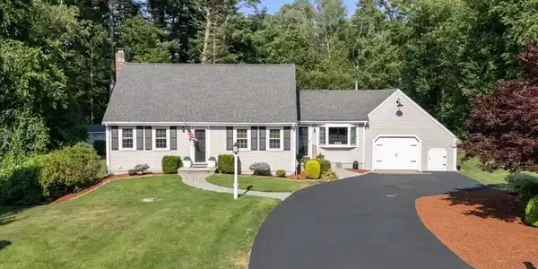 14 Parsons Walk