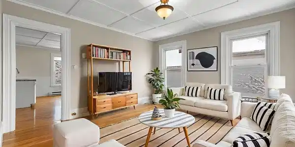 19 Trask St