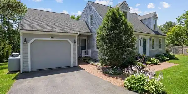 12 Rachael Ln