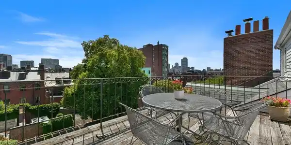 18 Chestnut Street