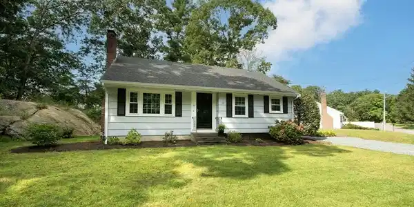 16 Fisher Rd