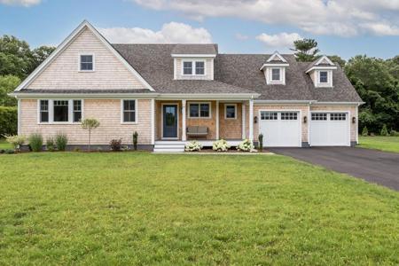 18 Seneca Lane
