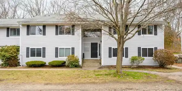 13 Beals Cove Rd