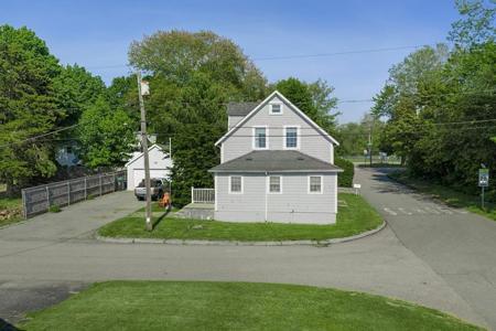 32 Mohill Ave