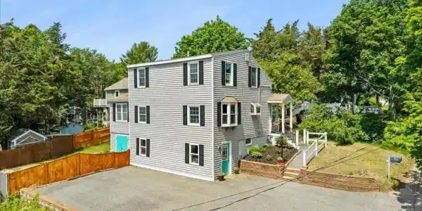 39 Everett St
