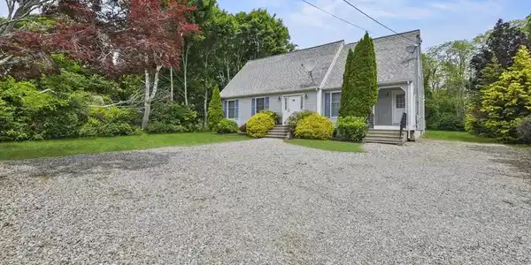 94 Jones Rd