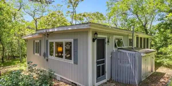 290 Old Wharf Rd