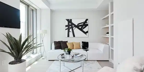 135 Seaport Blvd