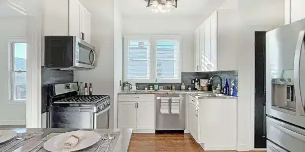 171-173 Walnut St