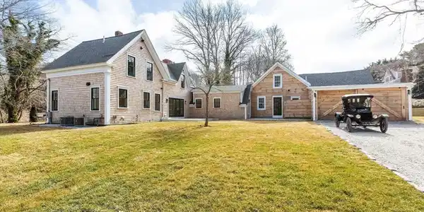 540 S Orleans