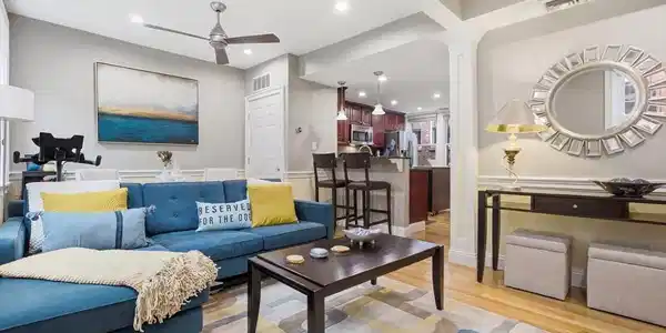 34 Clark St