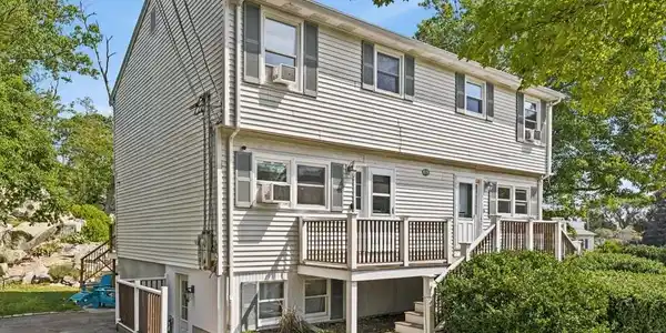 14-1/2 Story Street
