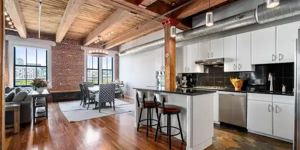 9 W Broadway