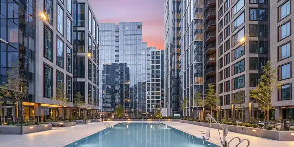 135 Seaport Blvd