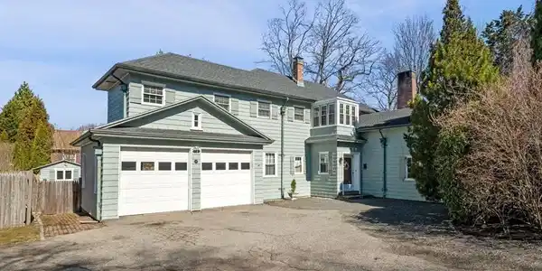 440 Puritan Rd