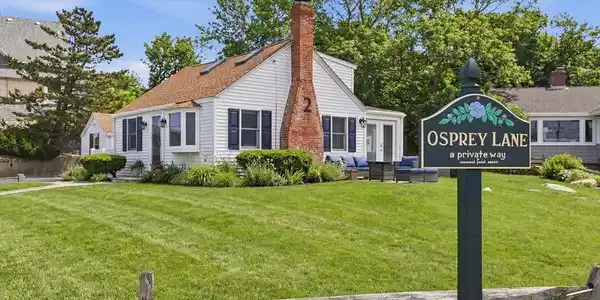 2 Osprey Ln