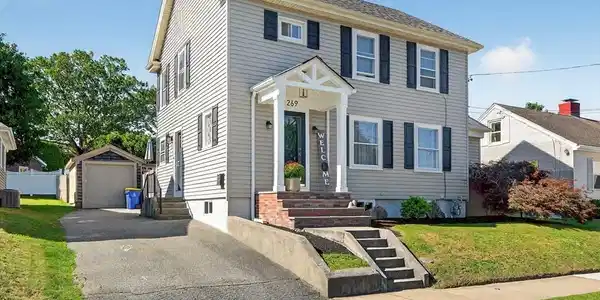 269 Calvin St