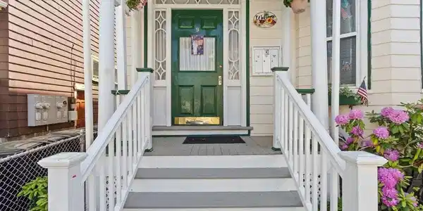 9 Romsey St
