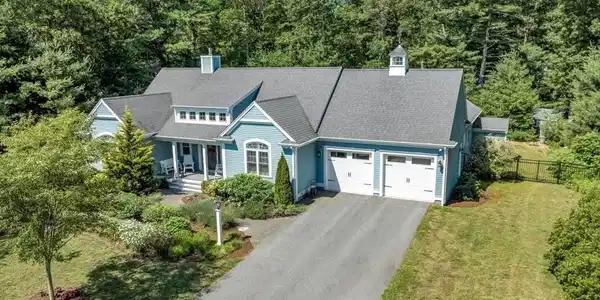 15 Camden Ln