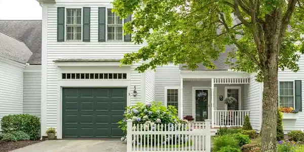 9 Berrywood Ct