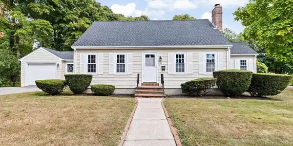 46 Hazel Ave