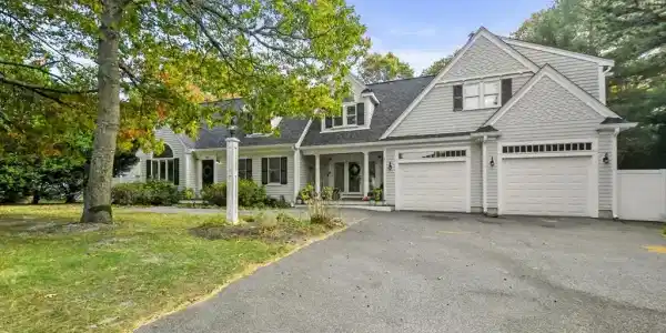 43 Carl Landi Cir