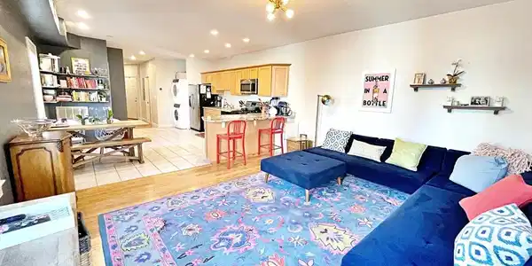 70 Webster St