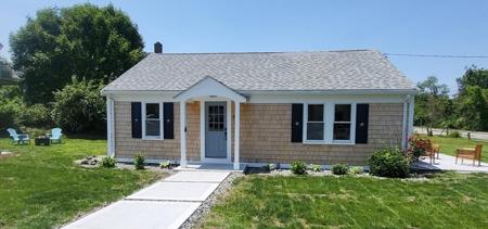 2-A Bodfish Ave