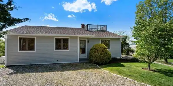 9 Waterman Road