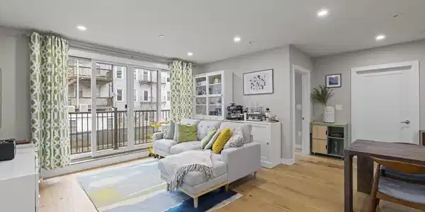 10 Everett