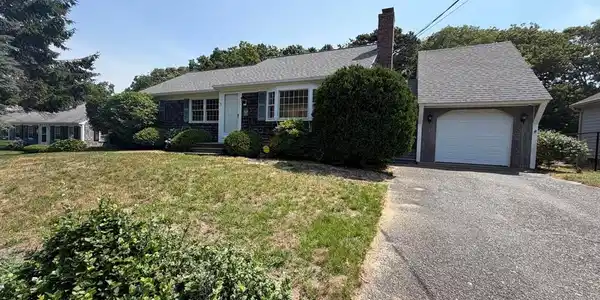 96 Pawkannawkut Dr