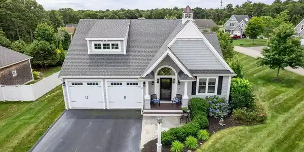 21 Ridgehill Ln