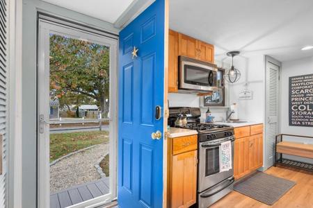 22 Wixon Rd