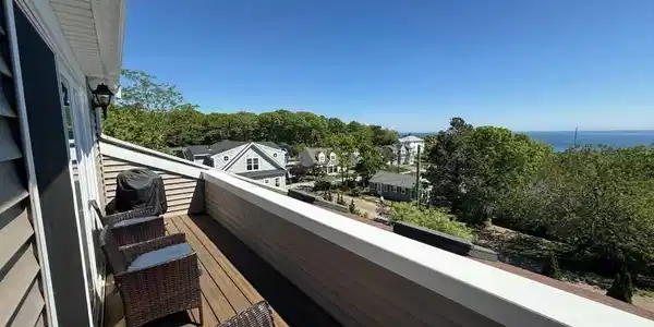 1 Reed Ave