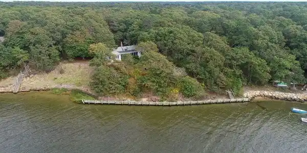 173 Metoxit Rd