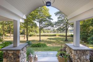 9 Porters Cove Rd