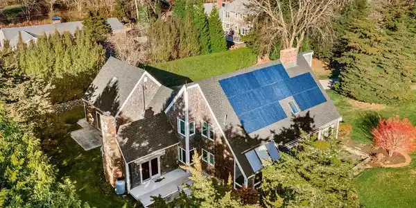 103 Howland Rd