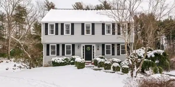 45 Cross Creek Ln