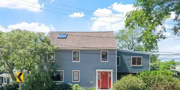12 Andrews Street