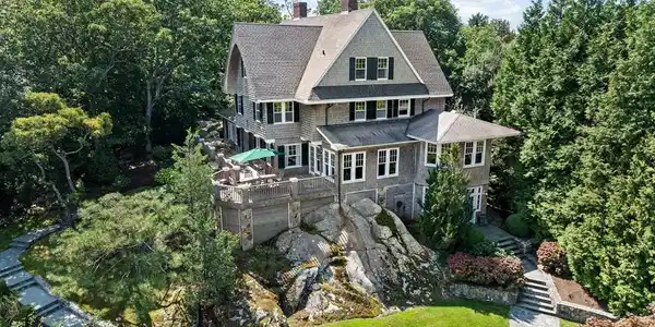 110 Atlantic Ave