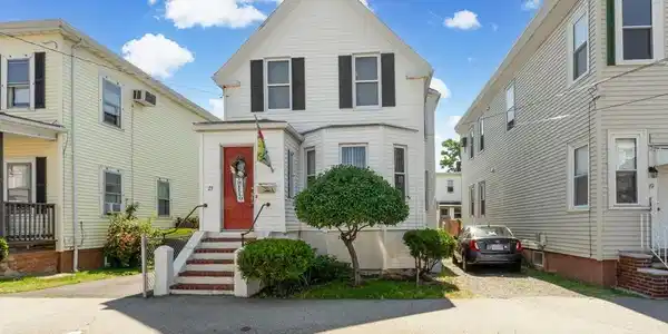 21 Fairfield St