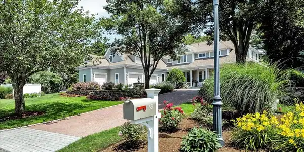 59 Eagle Dr