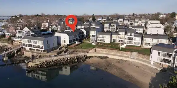 36 Wharf Path